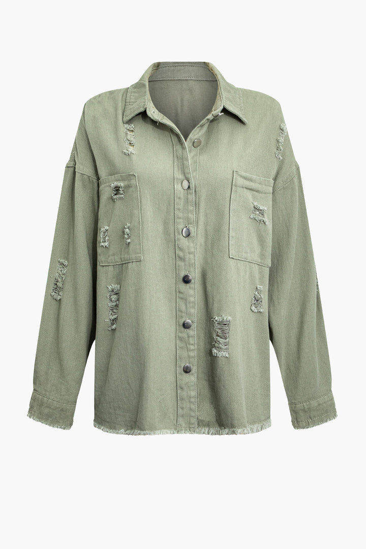 Trendy lichtgroen dames spijkerjack, oversized met gescheurde details. Creëer een rebelse, stijlvolle look.