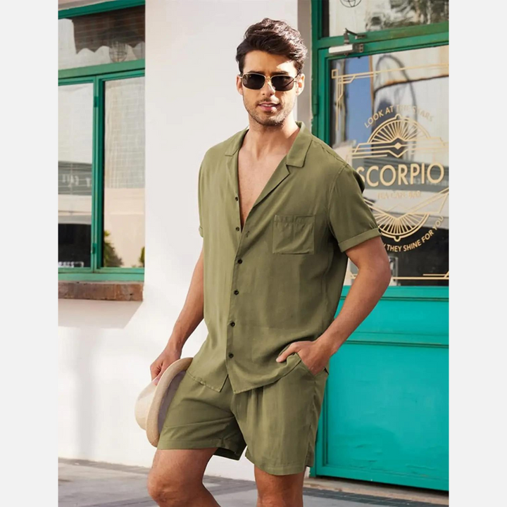 Casual linnen heren outfit Jairo, ideaal als strandkleding, vakantieoutfit of ontspannen zomerset.