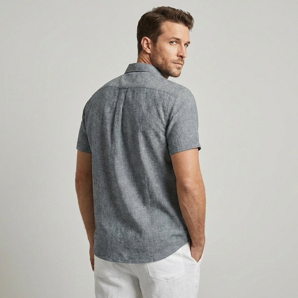 Modern Luca heren overhemd met korte mouwen, ideaal voor een trendy en elegante zomerse stijl. Veelzijdig en comfortabel.