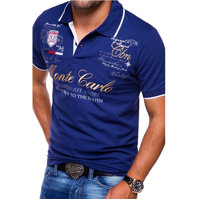 Heren polo shirt met stijlvolle knoopkraag, perfect voor een casual maar geklede look.