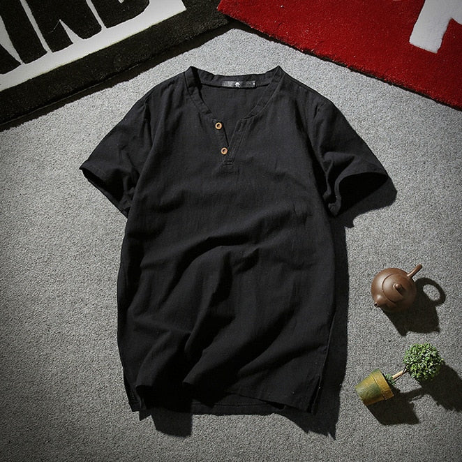 Modern heren zomer t-shirt, relaxed fit en luchtig. Ideaal voor een comfortabele en stijlvolle zomerdag.