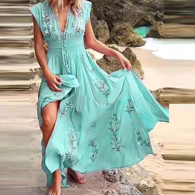 Trendy Talia boho zomerjurk voor dames, perfect als comfortabele strandjurk of casual vakantiekleding.