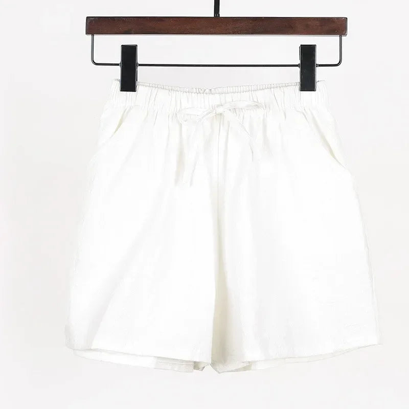 Fenja dames zomershorts, hoge taille, losse pasvorm. Casual en comfortabel.