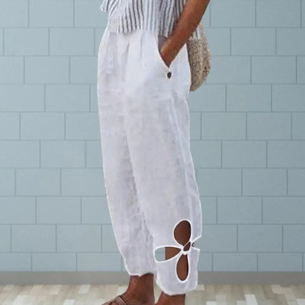 Luchtige damesbroek 'Mireen' met relaxte pasvorm, ideaal voor comfortabele zomerse dagen en casual stijl.