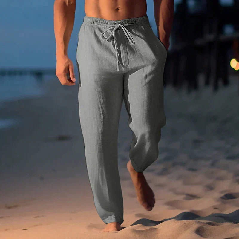 Stijlvolle slimfit linnen broek voor heren in blauw. Ideaal voor lente & zomer, casual of gekleed.