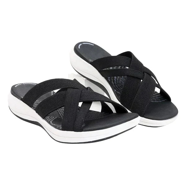 Stijlvolle Lina dames slippers, lichtgewicht en ideaal voor strand of casual damesmode. Biedt schokabsorptie.