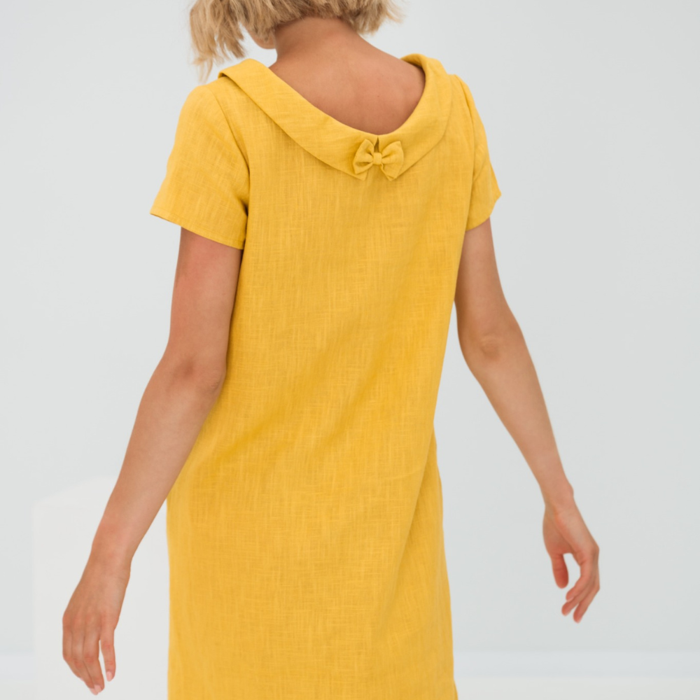 Elegante mouwloze linnen midi jurk, ademend en perfect voor vakantie of zomerse uitjes.