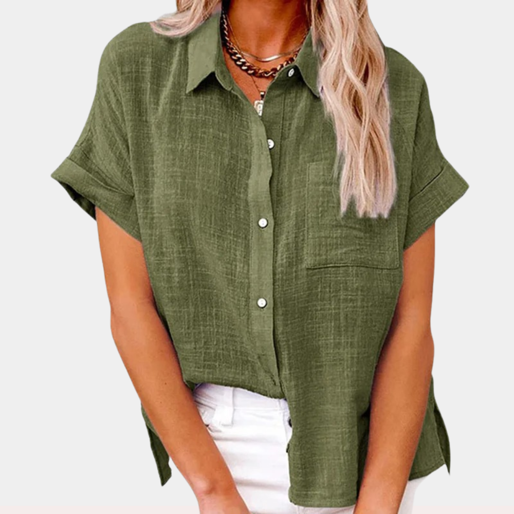Elegante effen damesblouse met knoopsluiting en korte mouwen voor een zomerse look.