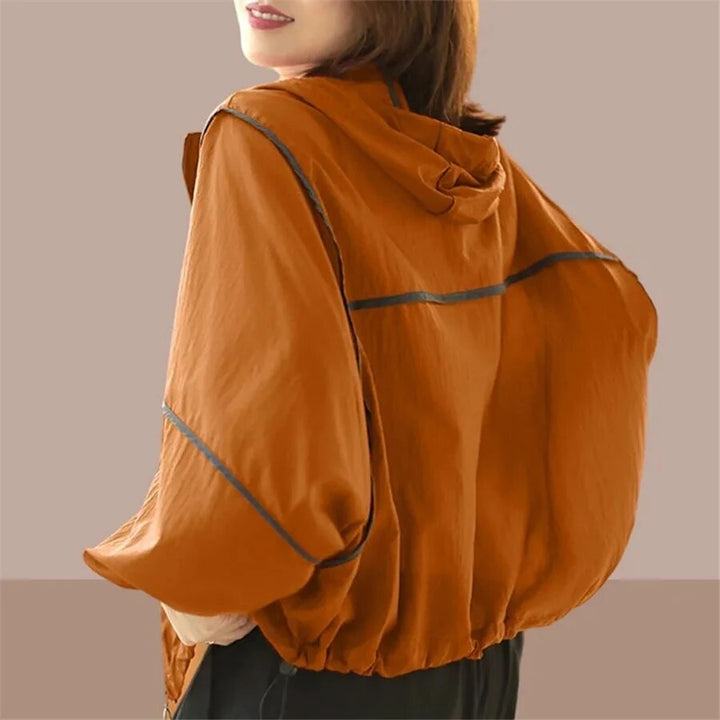 Luchtige oversized zomer hoodie jas Zoë voor dames, comfortabel en stijlvol.
