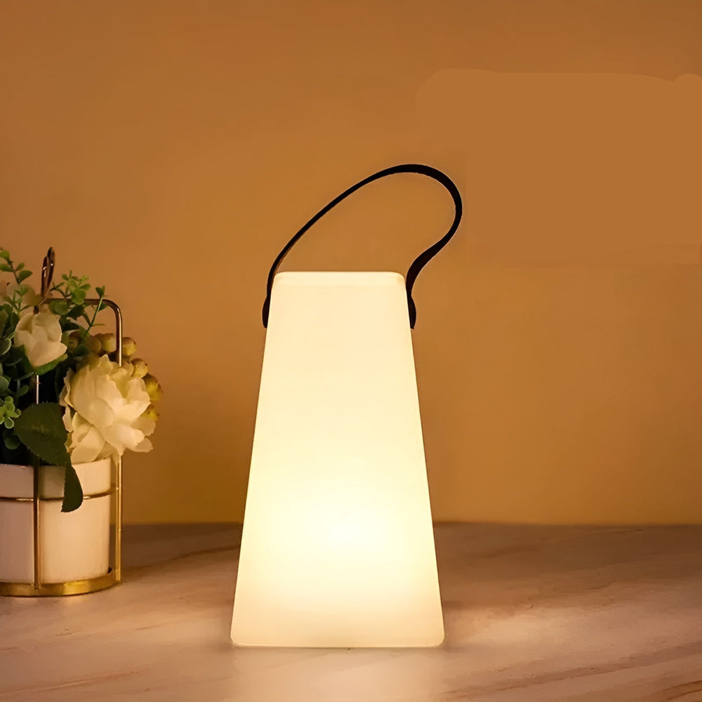 Draadloze LED tafellamp Lumora. Stijlvolle oplaadbare sfeerverlichting voor uw eettafel of nachtkastje.