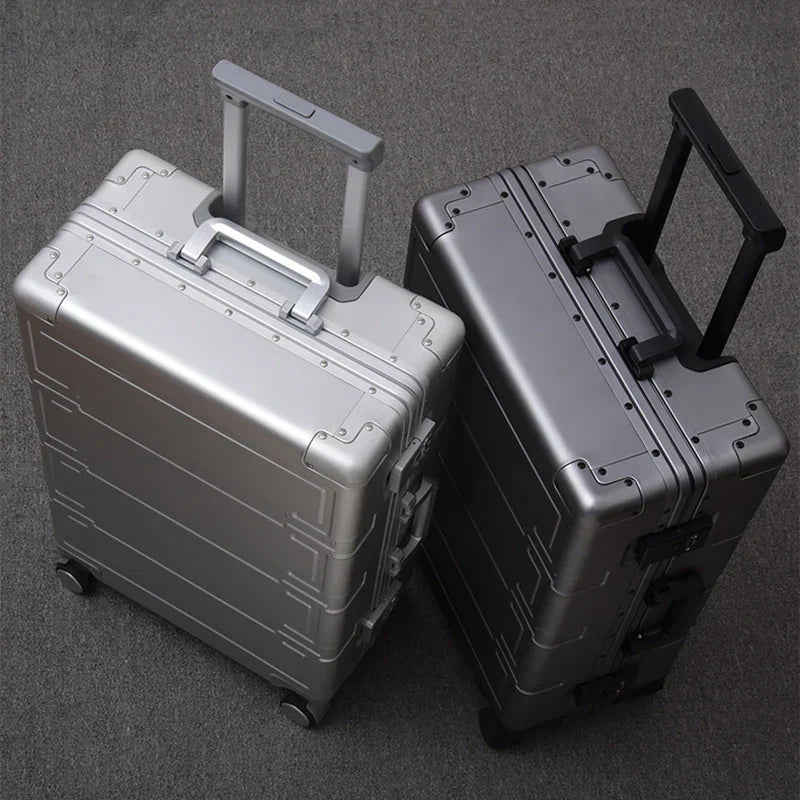 Duurzame volaluminium hardshell koffer Pristina. Stijlvolle reisbagage met geïntegreerd TSA slot.