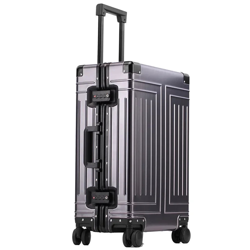 Duurzame aluminium hardshell koffer met TSA slot voor optimale bescherming van bagage.