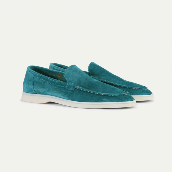 Hoogwaardige handgemaakte heren loafers, luxe uitstraling en optimale comfort voor de moderne man.
