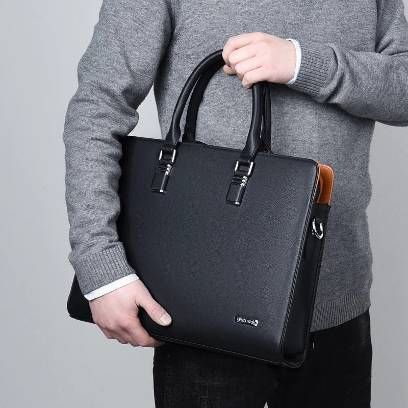Premium leren heren laptoptas Portaro met ruime vakken. Ideale werktas voor laptops tot 15 inch.