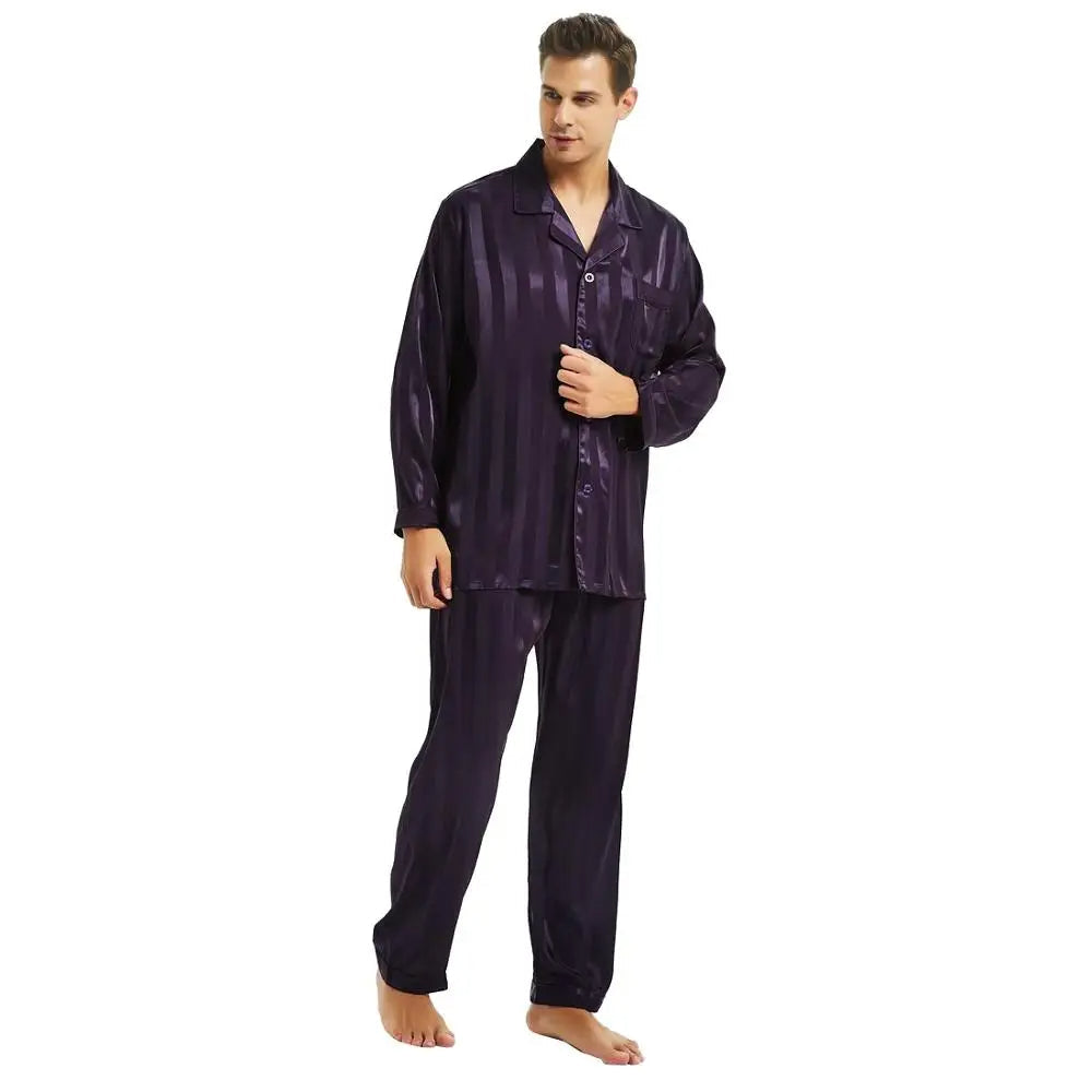 Zachte, luxe satijnen pyjamabroek voor heren, biedt comfort en stijl. Ideale nachtkleding en loungewear.