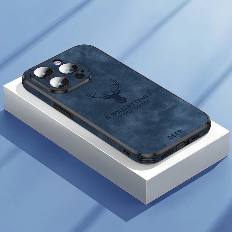 Stijlvolle iPhone telefoonhoes van luxe hertenleer; perfecte pasvorm & grip.