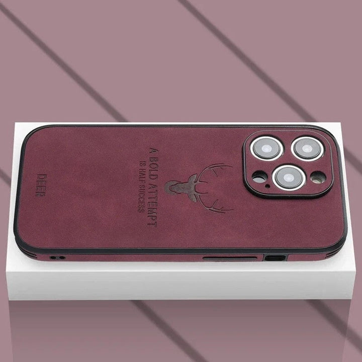 Veltro hertenleren iPhone hoes; combineert luxe met duurzame valbescherming.