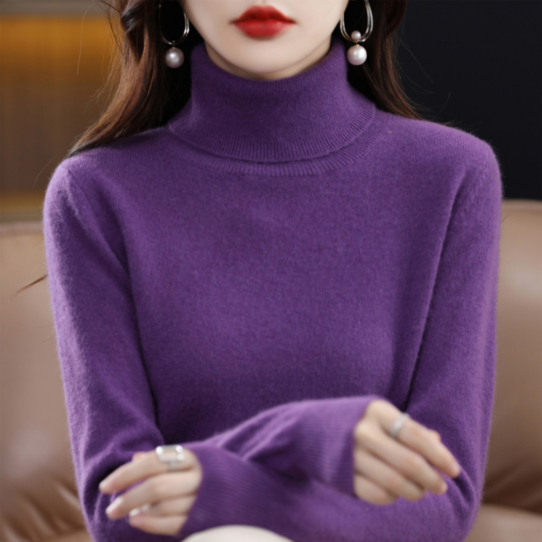 Een onmisbaar basis kledingstuk: de warme Elena kasjmier coltrui voor winterse elegantie en comfort.