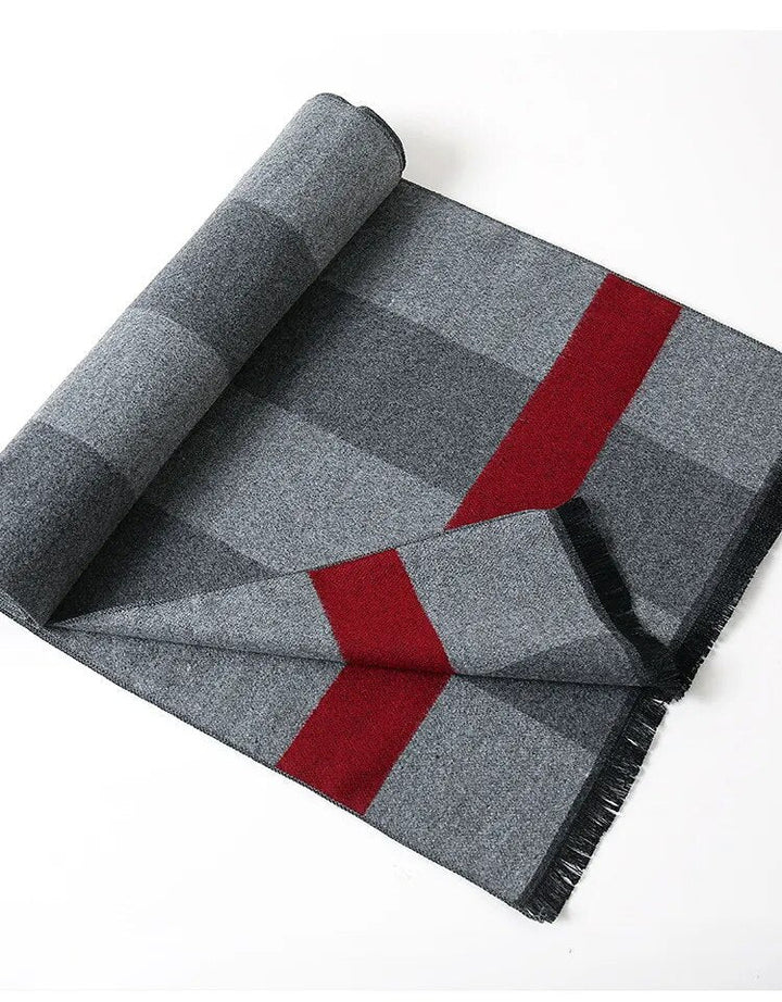 Essentiële unisex wintersjaal: zacht kasjmier met stijlvol ruitpatroon voor extra warmte.