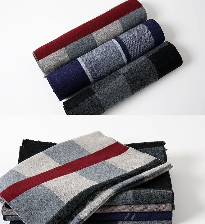 Unisex kasjmier sjaal met traditioneel ruitpatroon, een symbool van winterse elegantie.