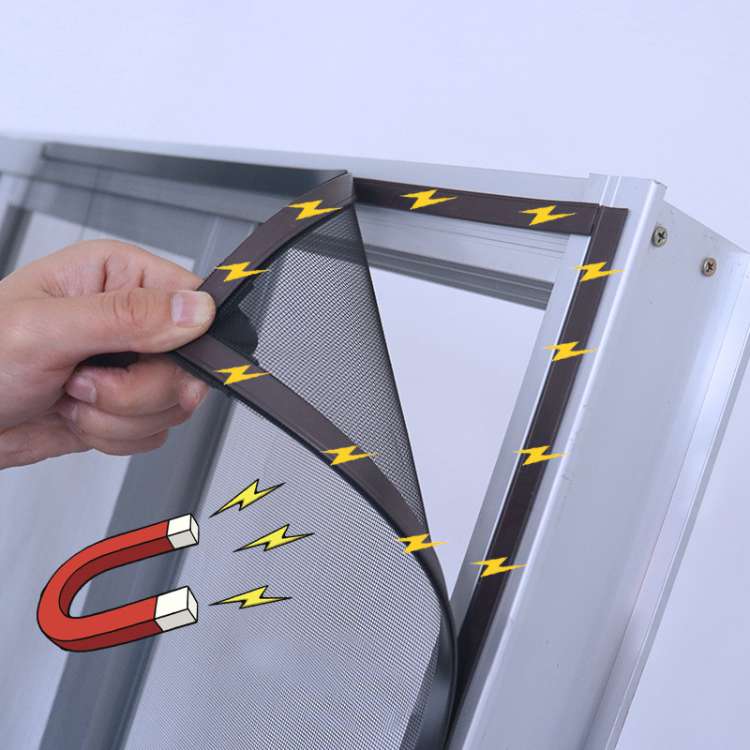 Magnetisch muggennet voor ramen, biedt effectieve insectenbescherming en frisse lucht in huis.