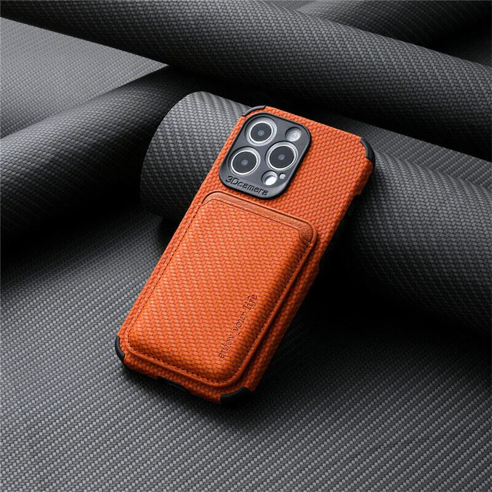 Modern iPhone portemonnee hoesje met MagSafe in diverse kleuren, biedt stijlvolle bescherming en opbergruimte.
