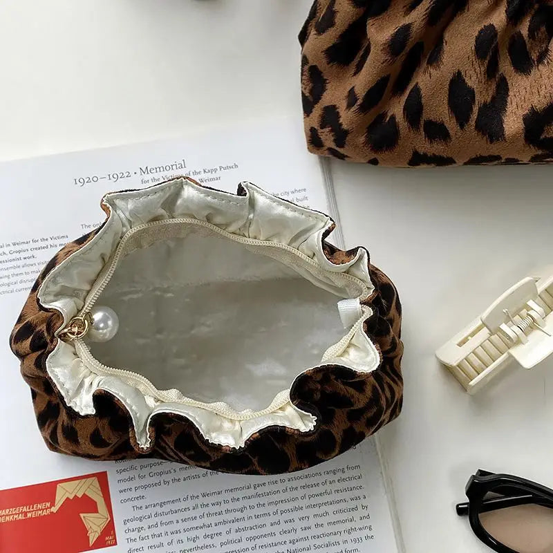 Stijlvolle Cosmetische Pouch met Ruches Detail