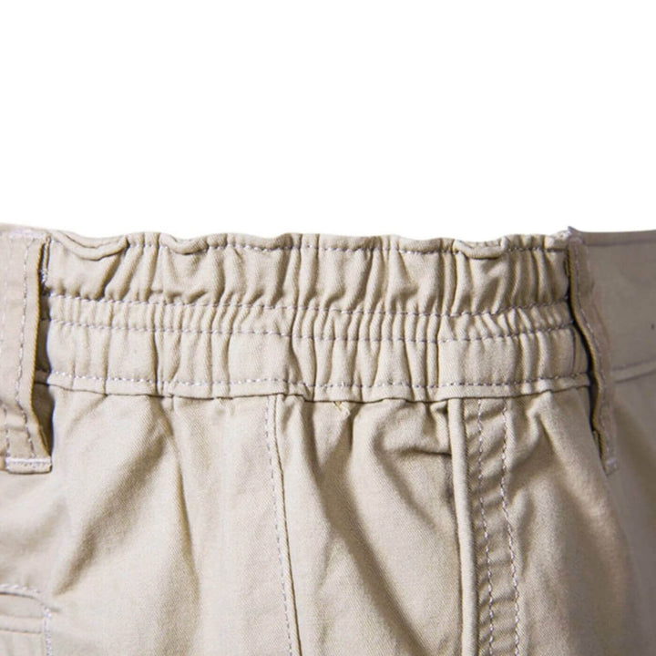 Herenmode: veelzijdige chino korte broek geschikt voor elke dag.