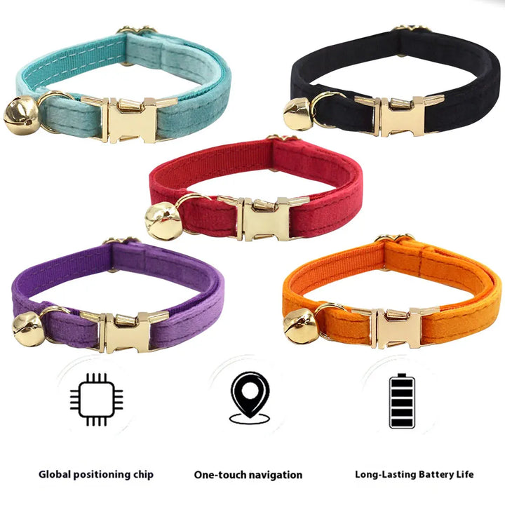 Compacte anti-verlies Bluetooth locator voor huisdieren; helpt je kat of hond snel terug te vinden met bel.
