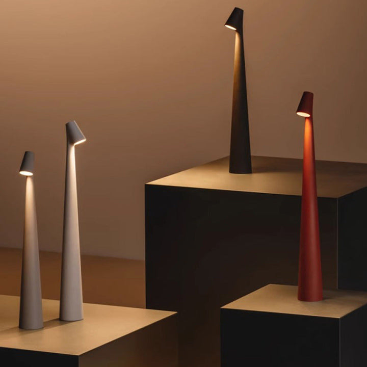 Stijlvolle Nordic design sfeerlamp met draadloze LED verlichting. Minimalistische touch tafellamp, perfect voor interieur.