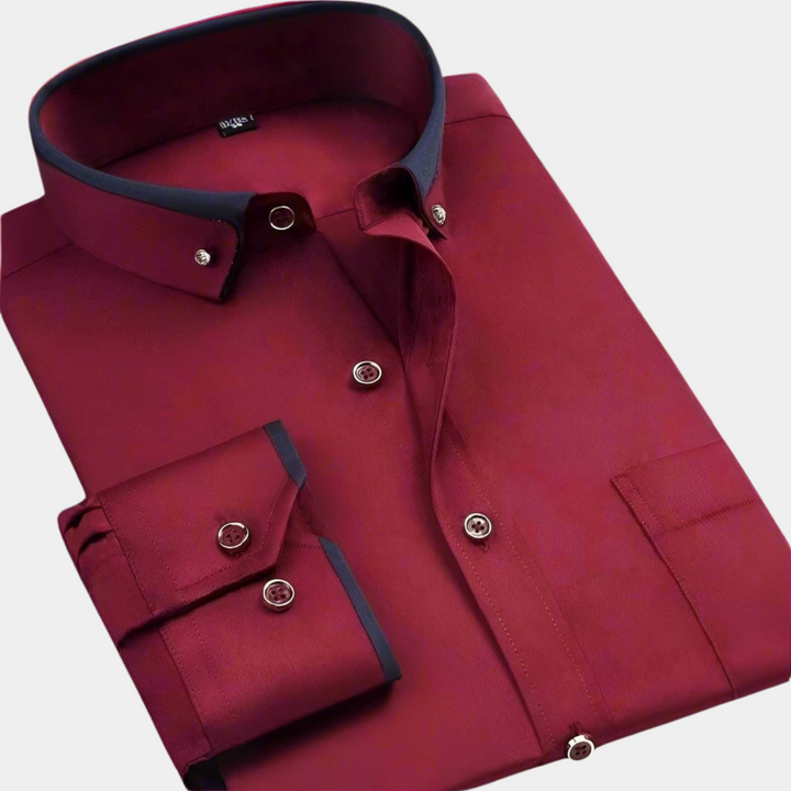 Casual heren overhemd met stijlvolle contrasterende kraag en comfortabele lange mouwen. Smart casual look.