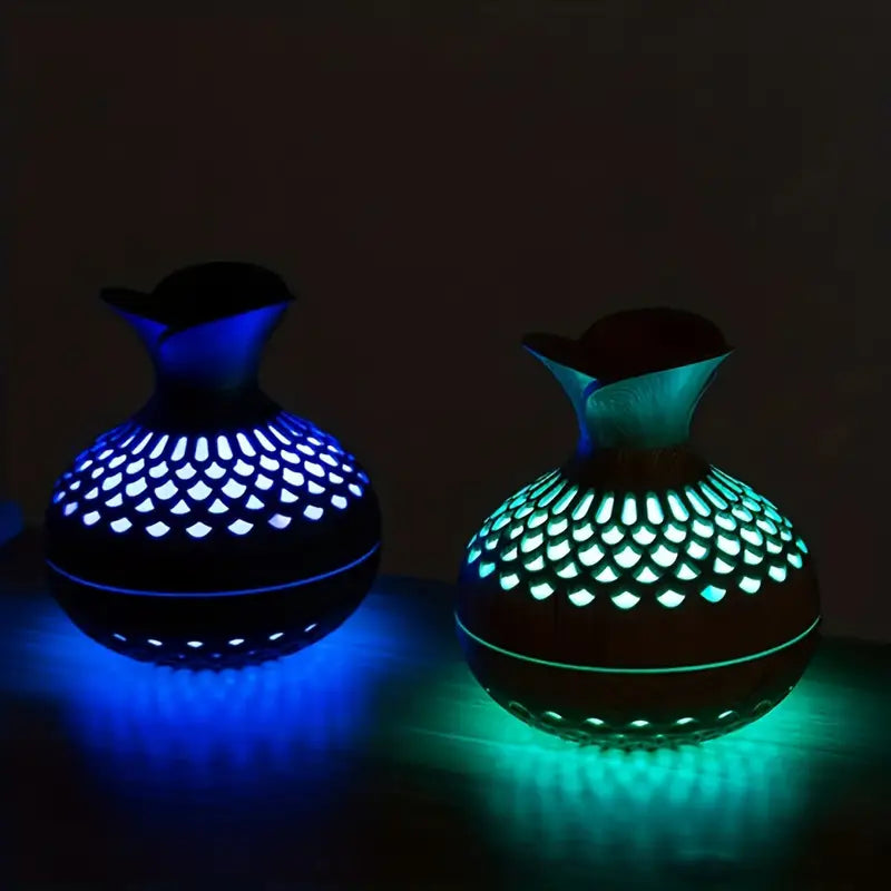 Modern design AromaBloom aroma diffuser, creëert een ontspannen sfeer met zacht sfeerlicht.