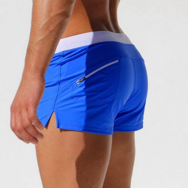 Trendy zwemshorts voor heren, perfect voor sportieve activiteiten en ontspannen dagen aan het water.