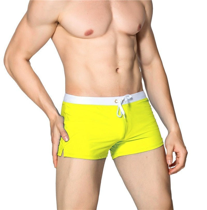 Heren zwembroek, functioneel en modieus. Deze moderne zwemshort is perfect voor alle wateractiviteiten.