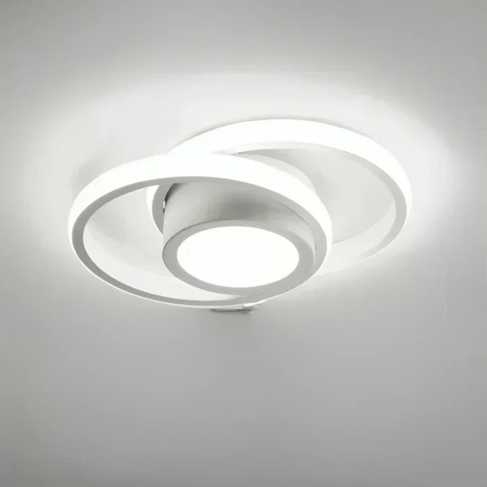 Plafondverlichting met LED, minimalistisch design en energiezuinig voor slaap- of woonkamer.