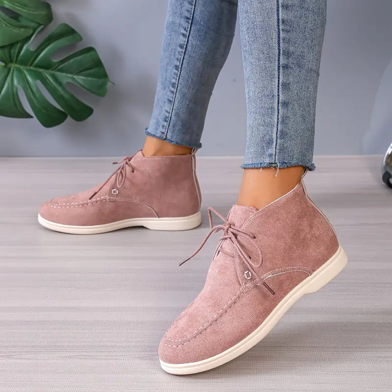 Stijlvolle leren dames schoenen Maxime, modern design met ultiem comfort en een elegante touch.