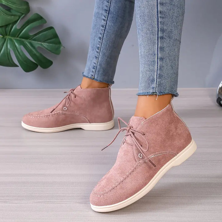 Stijlvolle leren dames schoenen Maxime, modern design met ultiem comfort en een elegante touch.