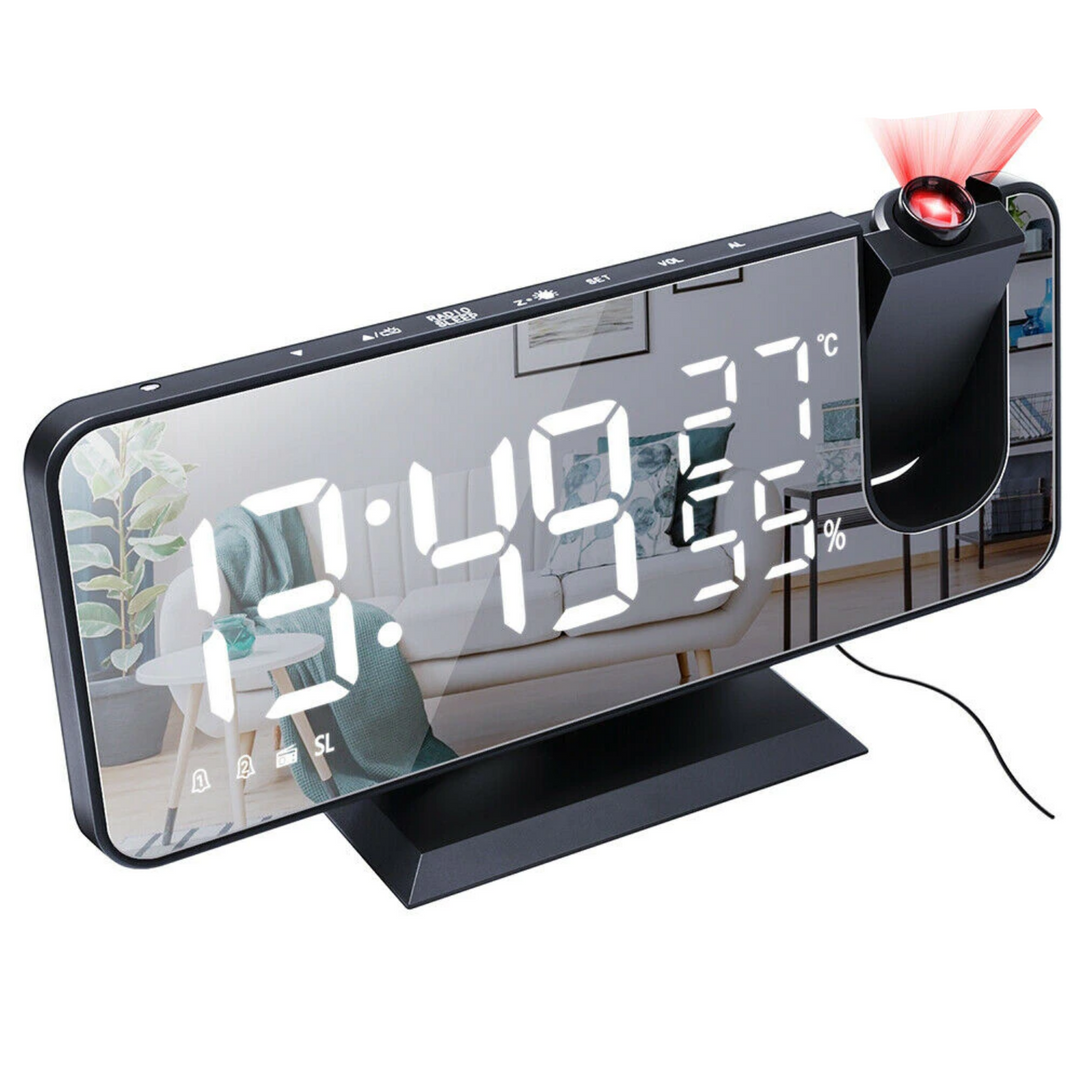 Slimme LED-wekker met geïntegreerde USB-oplader, temperatuurweergave en groot spiegeldisplay.