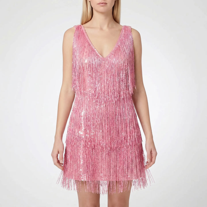 Feestelijke mouwloze dames mini jurk met stralende fringe; een glamorous cocktailjurk voor elke gelegenheid.