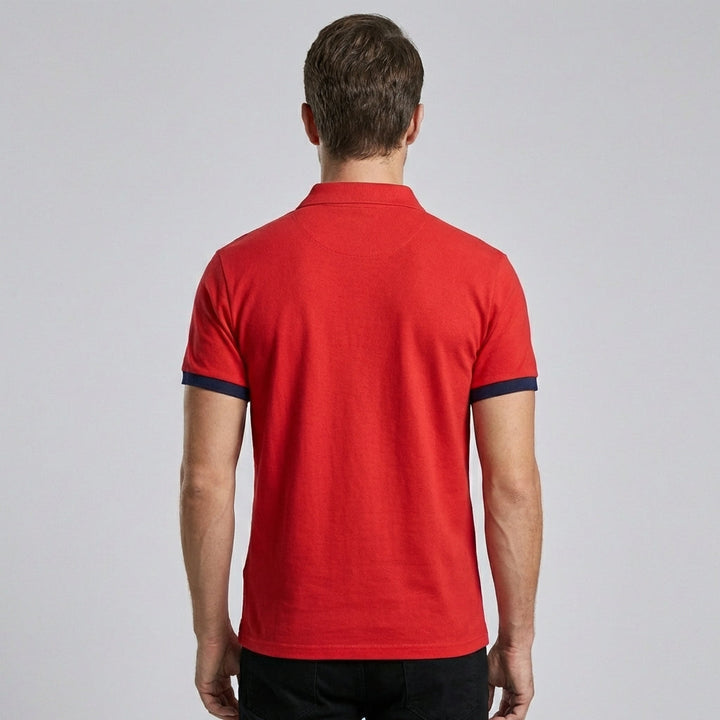 Comfortabel heren poloshirt, perfect voor casual dagen. Stijlvolle kleding uit de zomercollectie met korte mouwen.