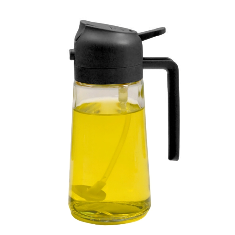 Ergonomische OilLux oliespuit voor comfortabel gezond koken en een nette keuken.