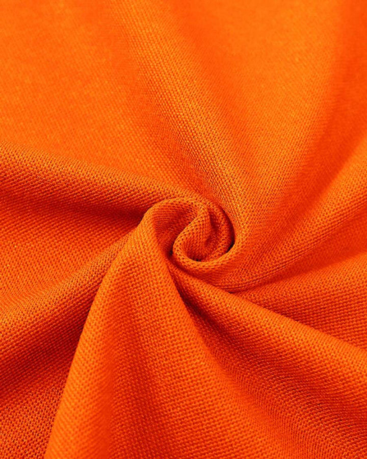Stijlvolle slim fit oranje heren polo, comfortabel en sportief. Accentueert je zomerse look met contrasterende boorden.