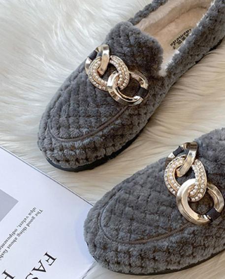Flexibele en lichte zool van comfortabele khaki winter schoenen