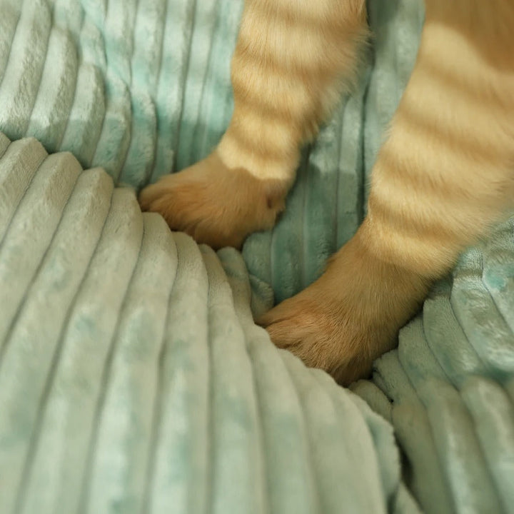 SnuggleRest orthopedisch hondenkussen vermindert gewrichtspijn en biedt warme, ondersteunende rust voor je hond.