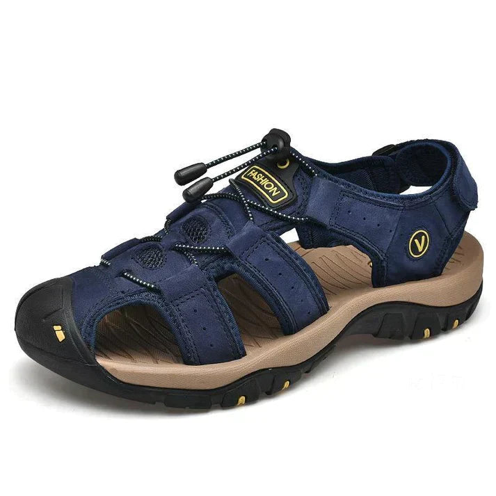 "Orthopedische herensandalen, bruin met stevige zool en klittenbandsluiting, voor optimaal comfort en ondersteuning tijdens w