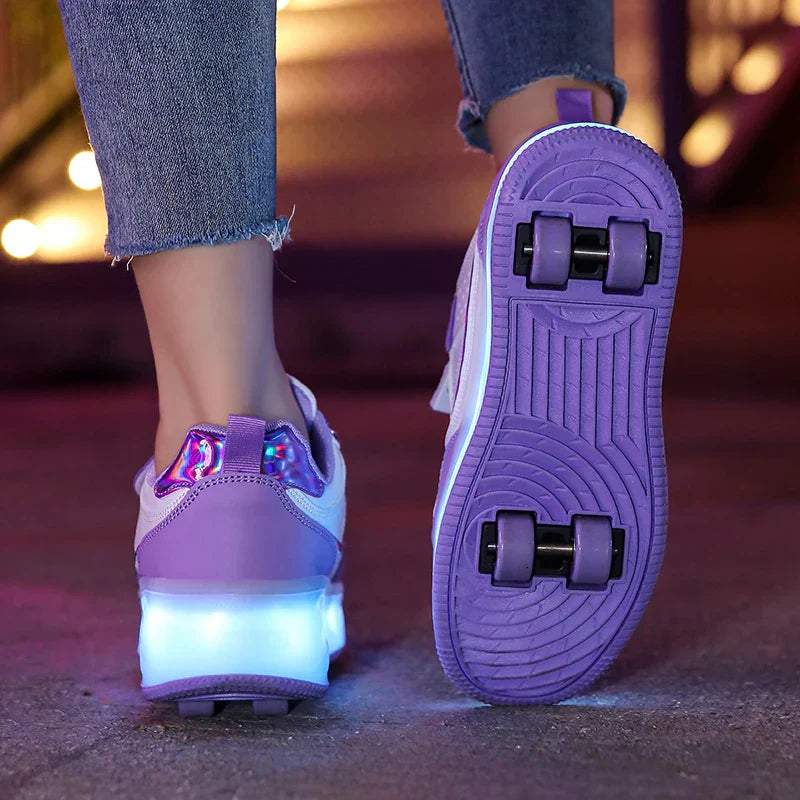 Roze en paarse orthopedische kindersneakers met LED-lampjes en uitneembare wieltjes, ideaal voor actieve meisjes.