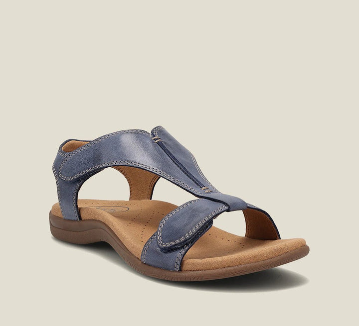 "Orthopedische leren sandalen voor dames. Stijlvol ontwerp, hoogwaardig leer, bruin met verstelbare riemen voor comfort."