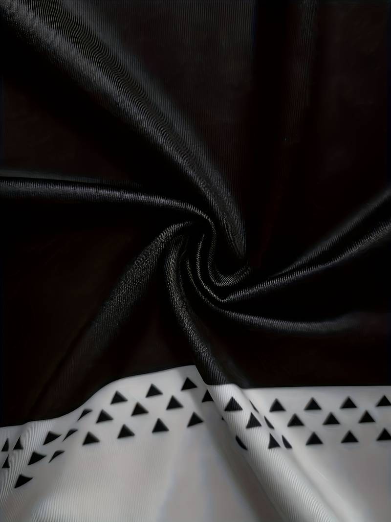Stijlvolle dameskleding trui en broek uit de Sophie herfst mode collectie in detail