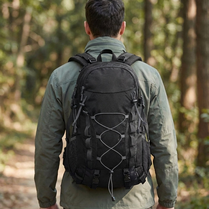 Packnova duurzame outdoor rugzak voor wandelen, trekking en kamperen. Perfect voor avontuurlijke reizen.