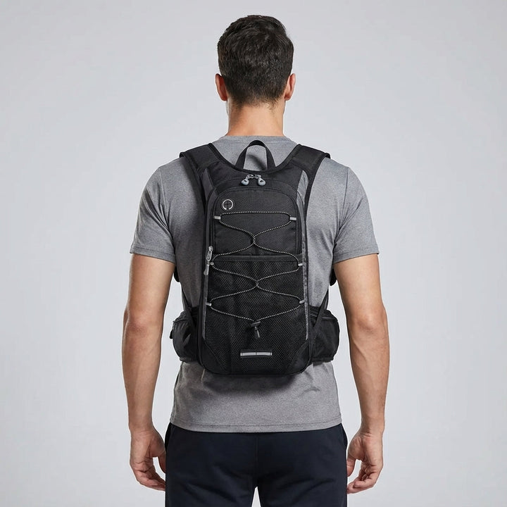 Ergonomische Pathcore dagrugzak met ademende rug, perfect voor lange wandeltochten en outdoor avonturen.